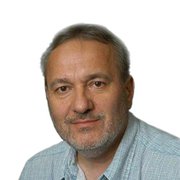 Mircea Mihăieş photo